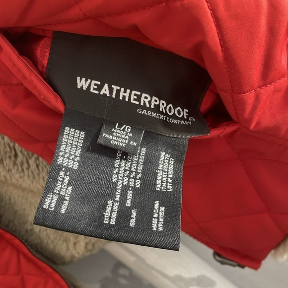 WEATHERPROOF Quilted Reversible FAUX FUR / RED Zip Up Vest -Size Large - Picture 3 of 3